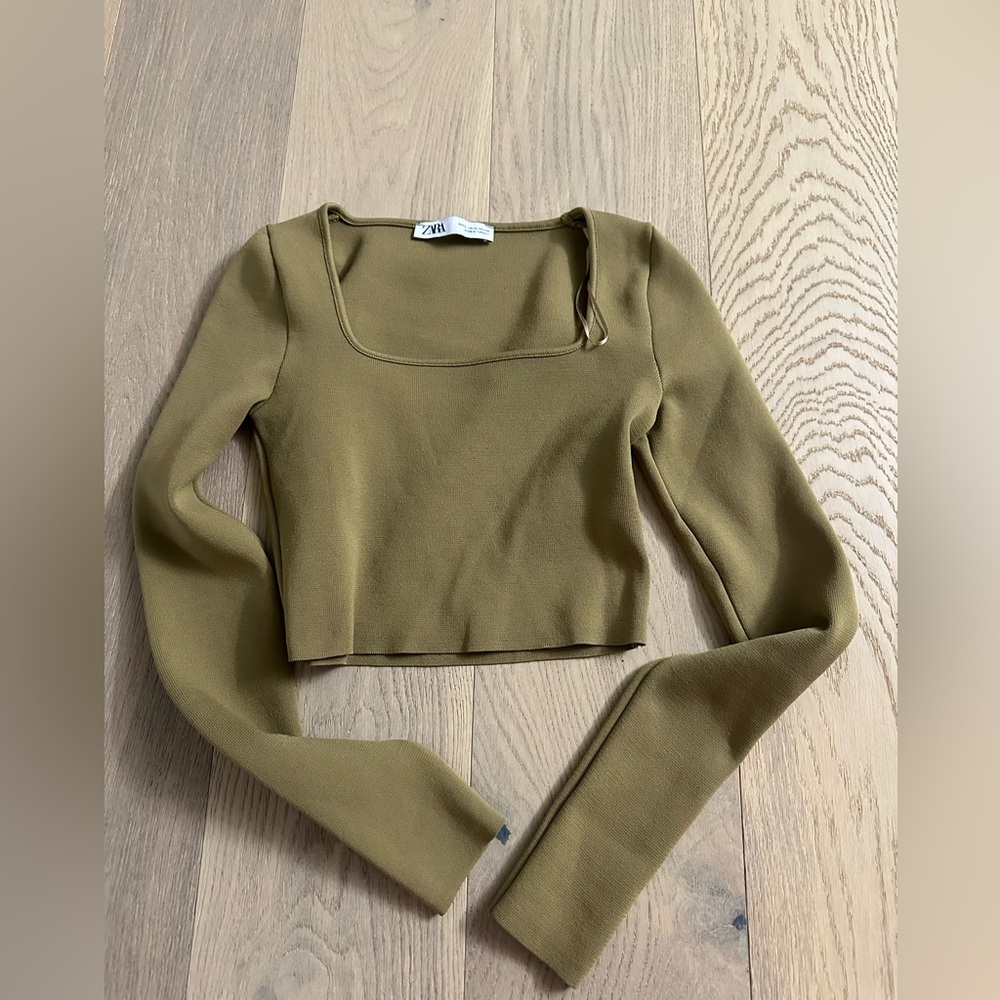 Zara Mustard Long Sleeve crop top